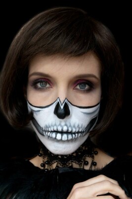Teil-Make Up „Dia de muertos“